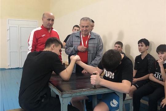 Соревнования по армрестлинг прошли в спортзал МБОУ «СОШ 28».Инструктора по спорту- Быков Г.В. и Павлов В.А.17.01.2025г.  