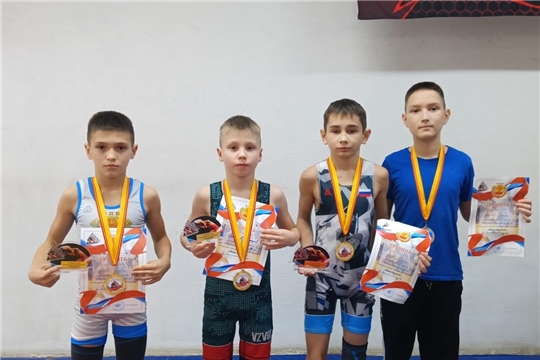 Открытый турнир по вольной борьбе "Живу борьбой"