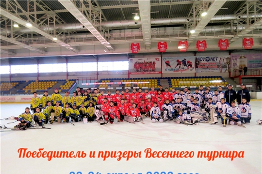 "Сокол-2010" победно завершает хоккейный сезон