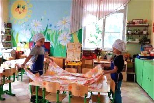 Завтрак в детском саду