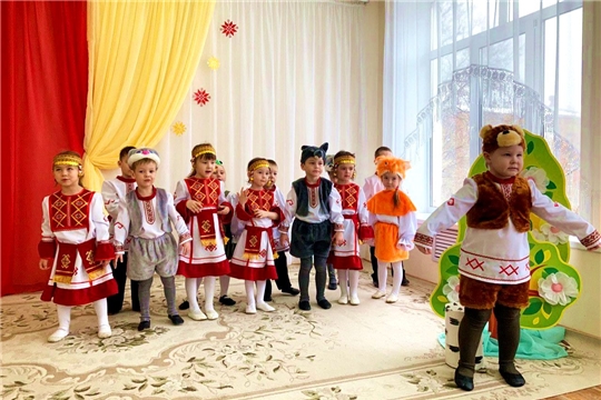 Городской фестиваль родной культуры. День чувашской песни "В краю ста тысяч песен..."