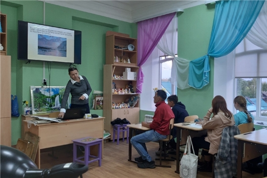 На отделении "Изобразительное искусство" Мариинско-Посадской ДШИ прошло родительское собрание на тему «Одарённые дети»