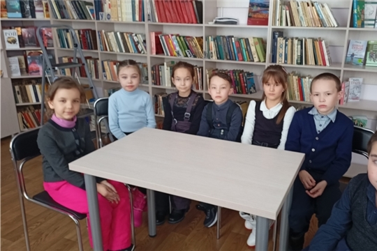«Путешествие в страну денег» урок финансовой грамотности в Ярабайкасинской библиотеке