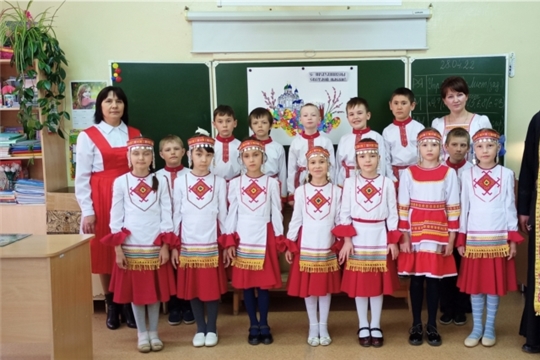 Православный праздник «Светлый праздник - Пасха» с участием отца Сергия, настоятеля храма Вознесения Христова с Юськасы