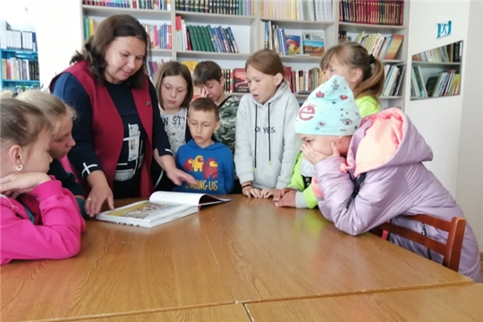 Краеведческий час «По тропинкам родного края» в Шатьмапосинской сельской библиотеке