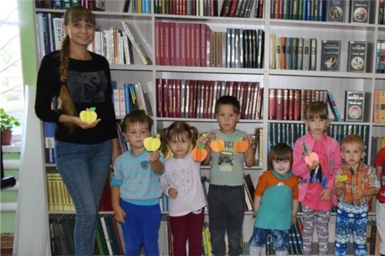 Яблочный спас в Адабайской библиотеке