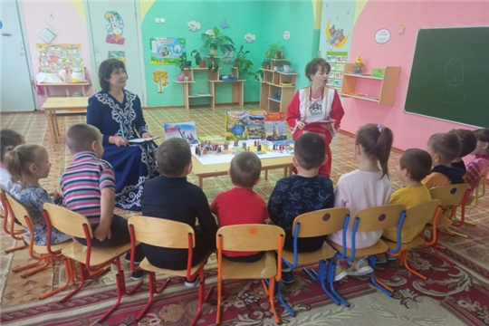 Познавательно-игровой час «Народов много – страна одна»
