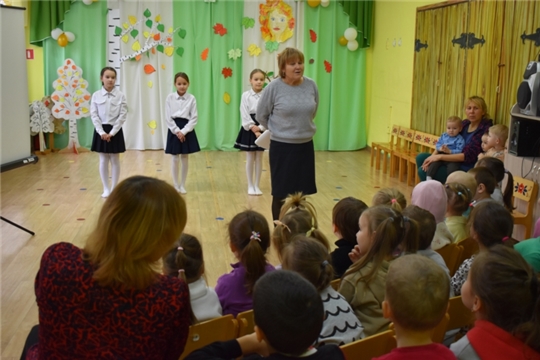 Театрализованное развлечение по правам ребенка «Маленьким детям – большие права»в Кашмашской сельской библиотеке