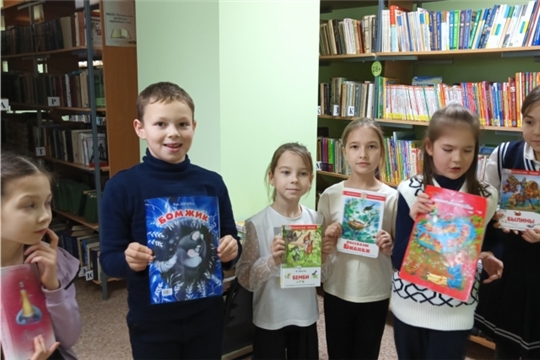 Библиотечный урок «Выбор книги в библиотеке» в Ярославской сельской  библиотеке