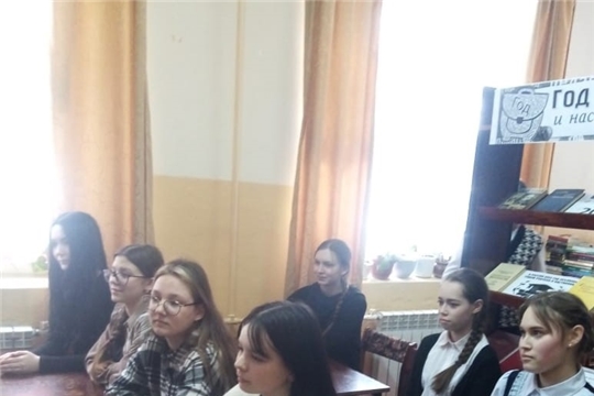 Информационный час «Безопасный Интернет – хороший Интернет» в Староатайской сельской библиотеке