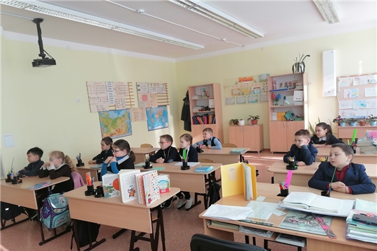 Литературный праздник "Наш любимый Михалков!" в Атнарской сельской библиотеке