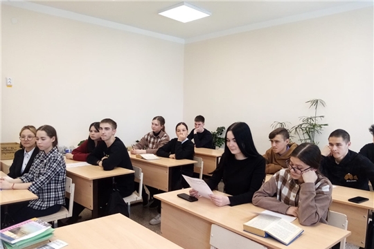 Час полезной информации «Жизнь прекрасна – не губи ее» в Староатайской сельской библиотеке