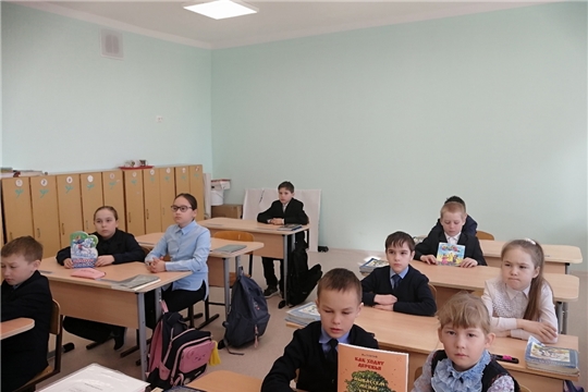 Литературный час «Вулас килет чӑвашла» в Питеркинской сельской библиотеке