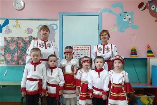 Урок краеведения «Халăха çутта кăларнă аслă çыннăмăр» в Санкинской сельской библиотеке