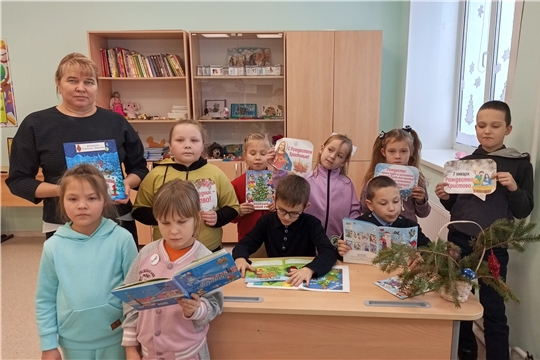 Литературно-музыкальная феерия "Рождественская карусель" в Питеркинской сельской библиотеке