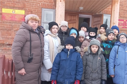 Краеведческий народный музей посетили обучающиеся 6 класса и обучающиеся с ограниченными возможностями здоровья МБОУ «Большеатменская СОШ»