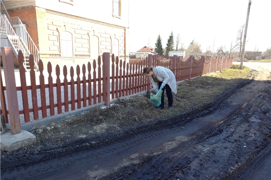 В рамках акции «Всероссийский экологический субботник" сотрудники музея провели субботник вокруг музея