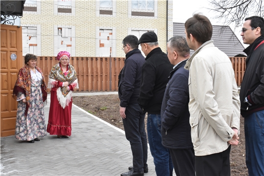 Генеральный консул Республики Узбекистан в Казани Фариддин Насриев в рамках рабочей поездки в Чувашскую Республику посетил музей.