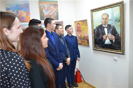 В Порецкой картинной галерее открылась художественная выставка «Душа Палестины»