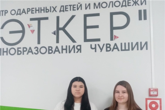 Напольновские школьницы стали победителями регионального этапа Всероссийской олимпиады школьников по мордовскому языку и литературе