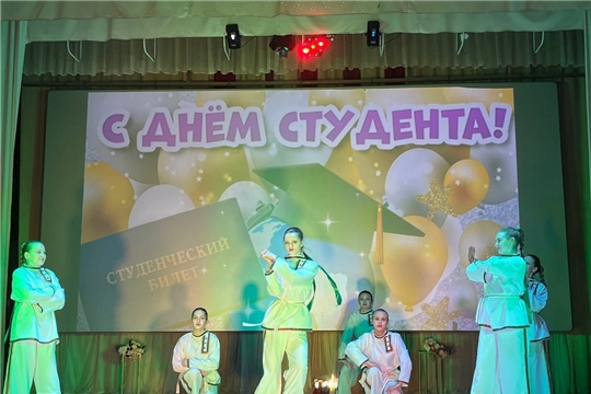 В кругу друзей: Татьянин день встретили концертной программой