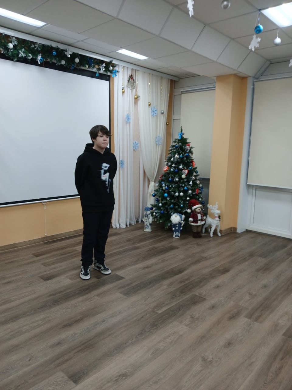02a67818-023c-4bbe-83a1-92948eccaefb.jpg