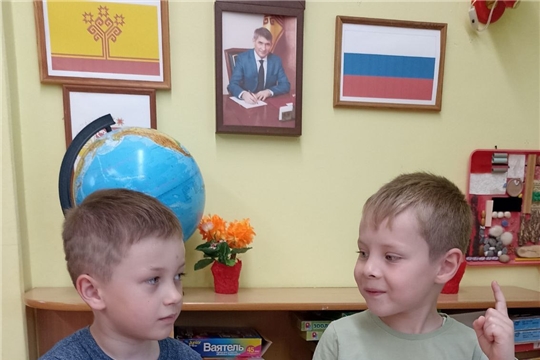 Познавательный час "У каждого на свете есть Родина"