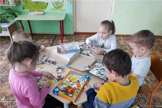 Настольные игры развивают детей.