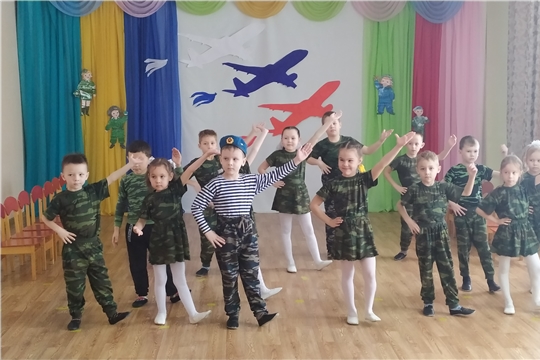Вместе с папой, дедушкой!