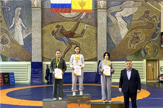 Призеры первенства Чувашской Республики по спортивной борьбе (дисциплина –вольная борьба) среди девушек 2008-2009 гг.р.