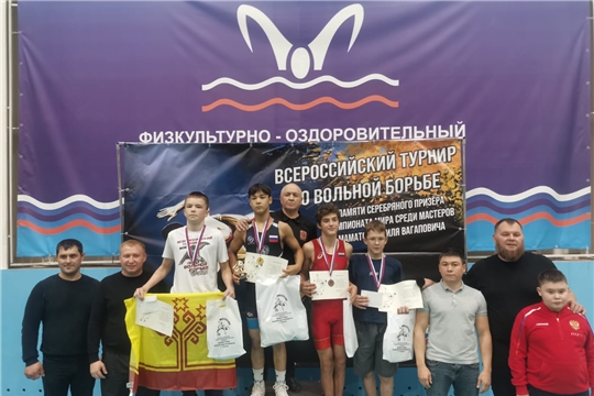  Поздравляем Ефима Ефимова и Матвея Леонтьева с завоеванием серебряных медалей IV Всероссийского турнир памяти серебряного призера Чемпионата мира среди мастеров Н.В. Маматова по вольной борьбе среди юношей до 16 лет
