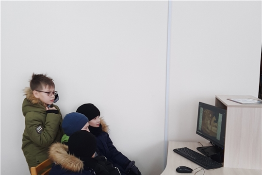 Познавательный час «Богородская игрушка» в Нижнекумашкинской сельской библиотеке