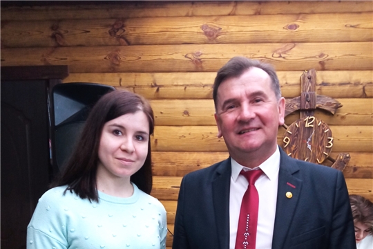 Турхан ял вулавăшěнче ěҫлекен Наталья Белова Чăваш наци конгресěн «Хастар» ҫамрăксен форумěнче хутшăнчě