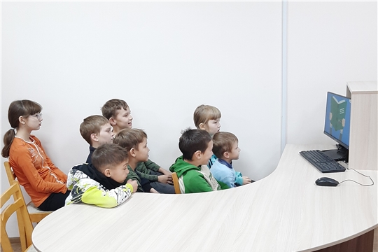 Час толерантности «На Земле друзьям не тесно» в Нижнекумашкинской сельской библиотеке