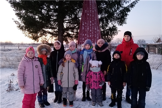 Патриотическая акция ко Дню Героев Отечества в селе Русские Алгаши.