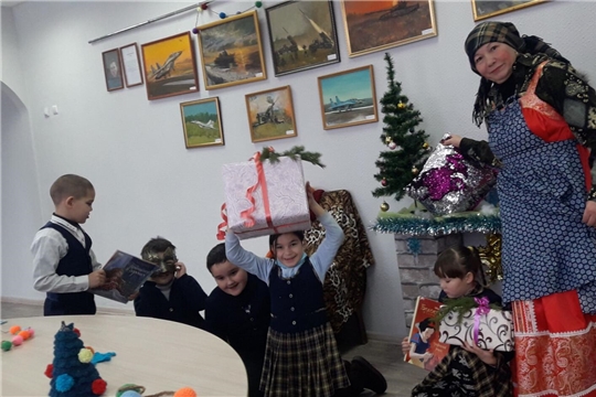  «Новогодний переполох с Бабой Ягой» в Юманайской сельской библиотеке