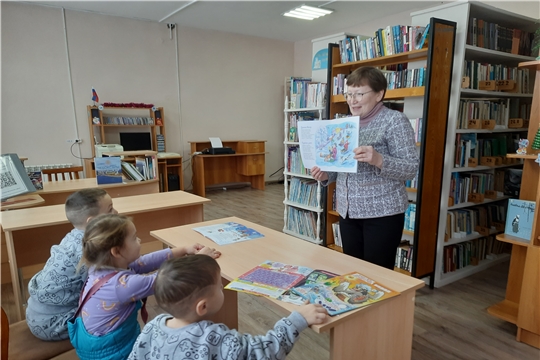 Литературный час «Озорница-зима»
