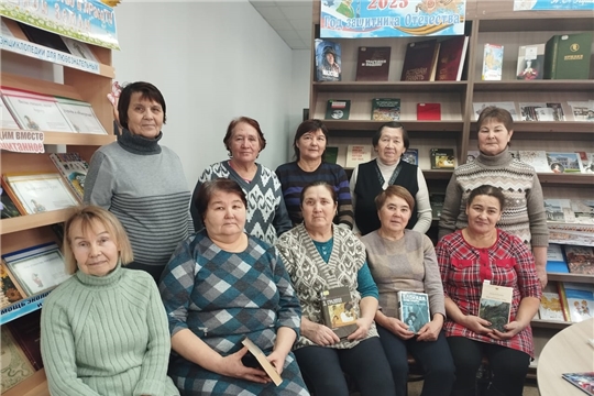 В Ходарской сельской библиотеке имени В.Ф. Николаева прошёл час мужества «Ленинград сражался и жил»