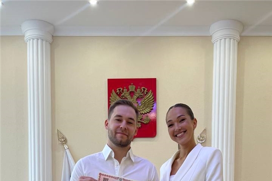 Коллектив школы сердечно поздравляет нашего чемпиона, тренера-преподавателя Владислава Поляшова с бракосочетанием!