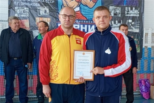 Директор БУ ДО «СШОР №6» c рабочим визитом посетил спортивную школу «Локомотив» города Канаш