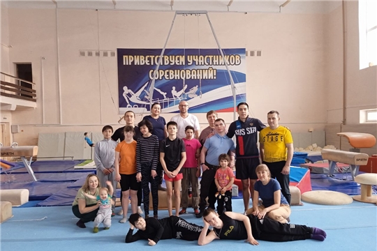 Спортивная школа олимпийского резерва №6 традиционно для январских каникул встречала ребят с ограниченными возможностями здоровья из города Канаш