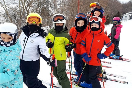 ❄️⛸Зима постепенно входит в свои права, а это значит, что любителям спорта пора доставать коньки и лыжи.
