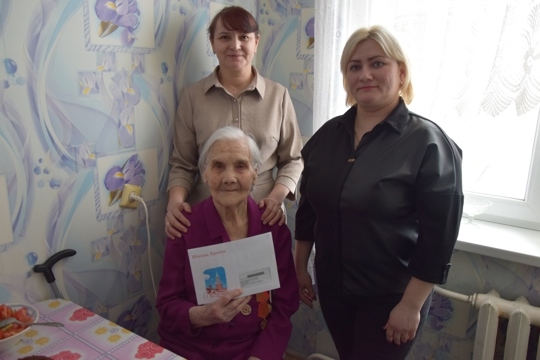 Труженик тыла Великой Отечественной войны и ветеран труда Мария Максимовна Чернова отметила свое 95-летие