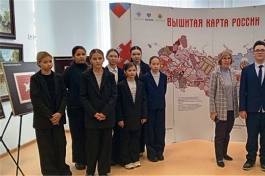 Фотовыставка полюбилась гимназистам