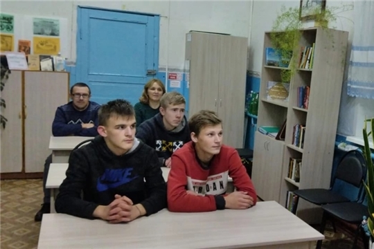 "Есть такая профессия - Родину защищать".