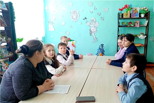 Познавательно - игровая программа «Этот Старый Новый год» в Индырчской библиотеке