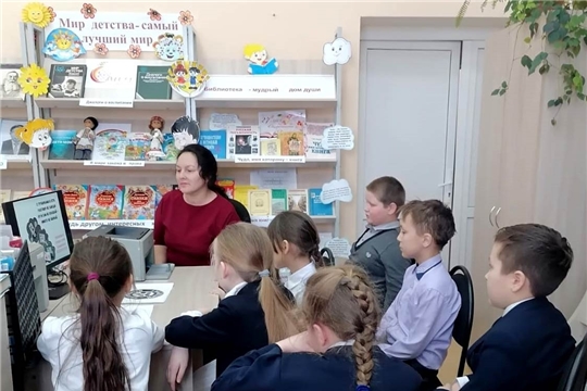 В рамках республиканской акции «Библиотека – за безопасный Интернет!» в Чутеевской библиотеке прошёл день информации «Безопасный интернет - твой друг»