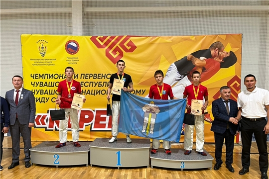 Соревнования по чувашской национальной борьбе керешу – чемпионат и первенство Чувашской Республики.