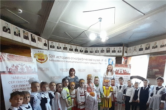 Праздничное мероприятие « Хлеб - всему голова»