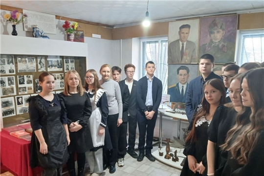 Патриотический час «Зоя Космодемьянская - первая женщина - герой СССР»